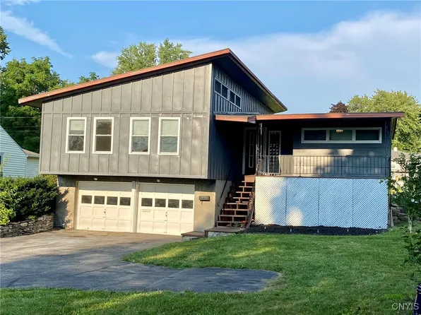 214 Prospect St, Canastota, NY 13032