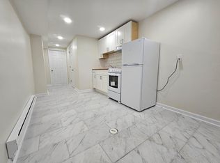 624 E Tabor Rd, Philadelphia, PA 19120