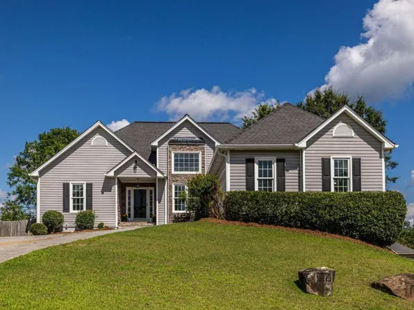 155 Steeple Chase Trl, Dallas, GA 30132