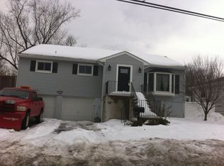 31 Pawnee Ave, Lake Hiawatha, NJ 07034