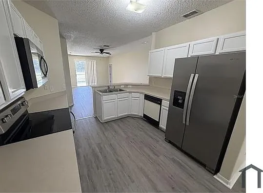 311 Sunset View Dr — Photo 2