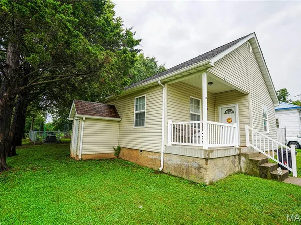 220 Theodore St, Park Hills, MO 63601