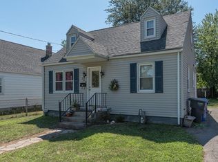 202 Rosewell St, Springfield, MA 01109