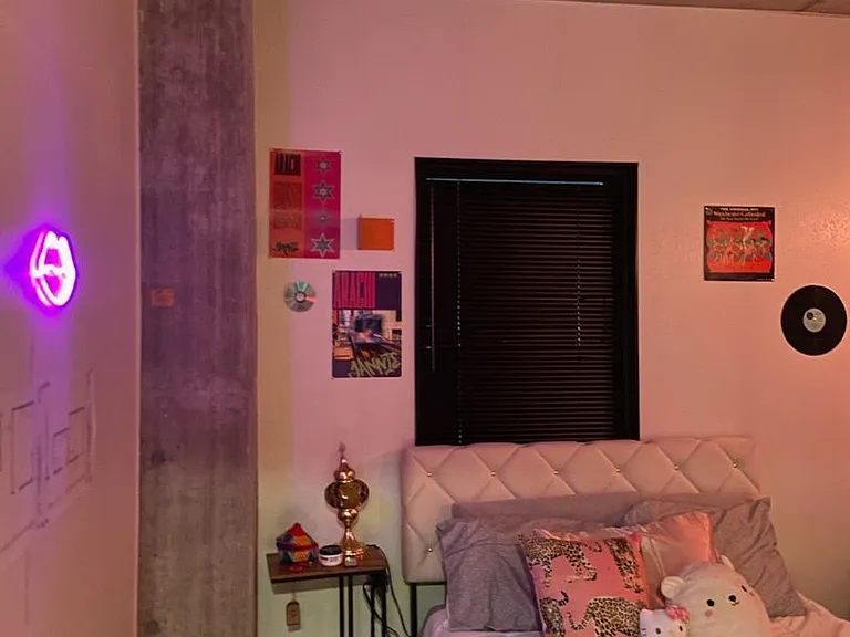 Mercury - Residential — Photo 250