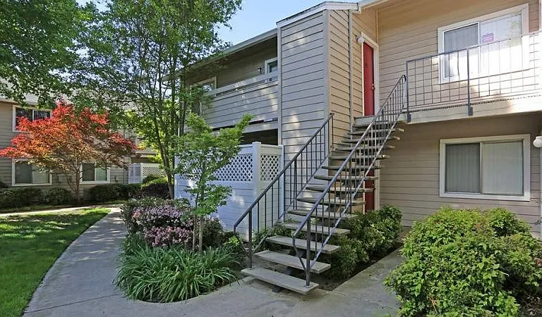 Apartment Entry