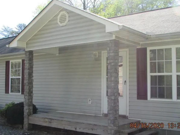500 Rose Petal Ln #3, Ellijay, GA 30540