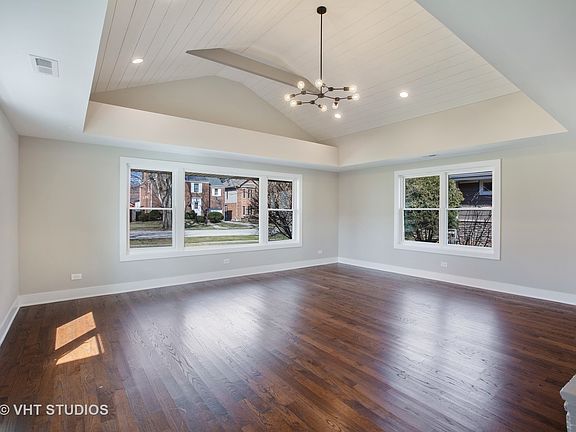 5th image of 543 S Madison Ave