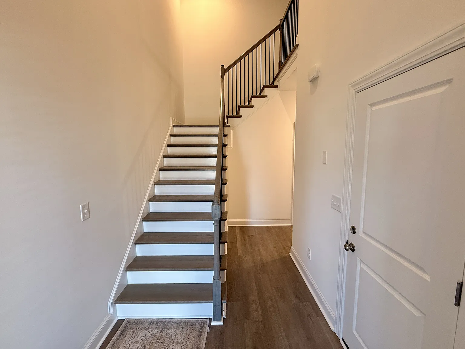 1413 Dorset Drive #A - 1 — Photo 3