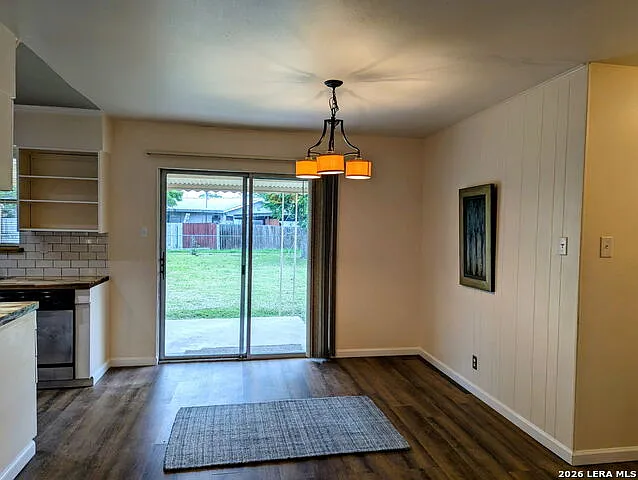 5405 Borchers Dr — Photo 6