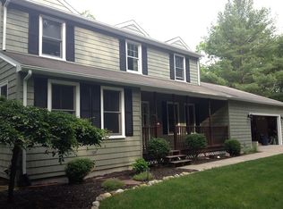 352 Plain Rd, West Greenwich, RI 02817