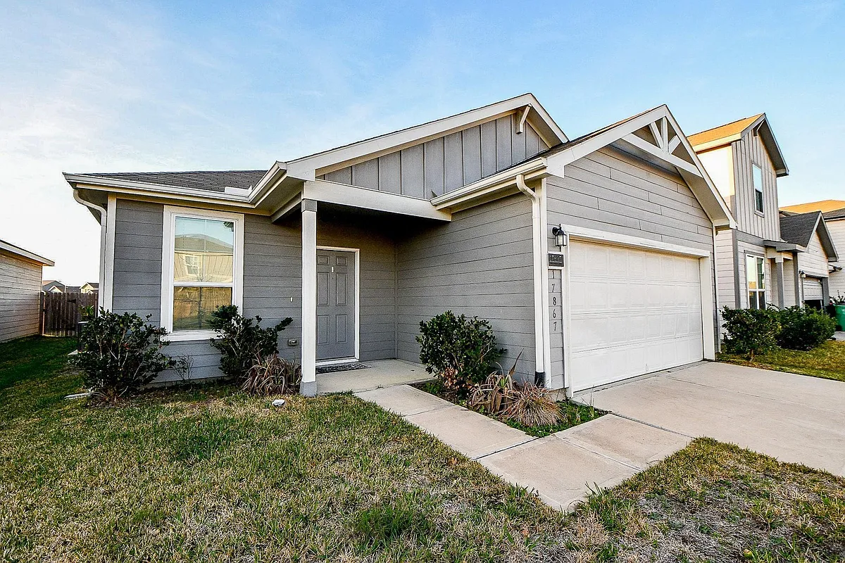 Building Photo - 17867 Baleage Ln