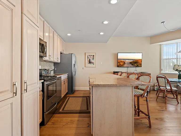 260 Dune Rd #89 — Photo 13