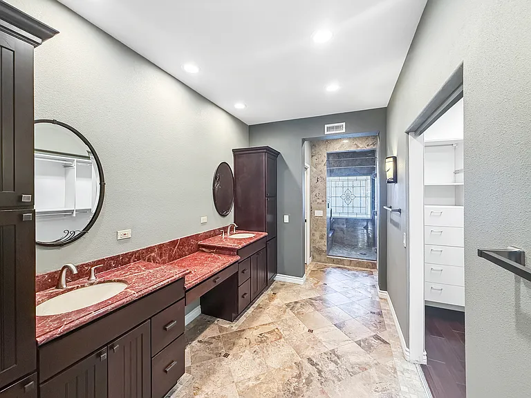 14212 Sandhill Rd — Photo 16