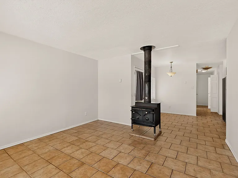 5013 Argus Ave NW — Photo 10