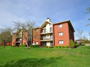 18206 Rita Rd APT 1A, Tinley Park, IL 60477