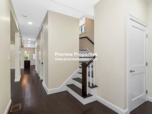 (undisclosed Address), Medford, MA 02155