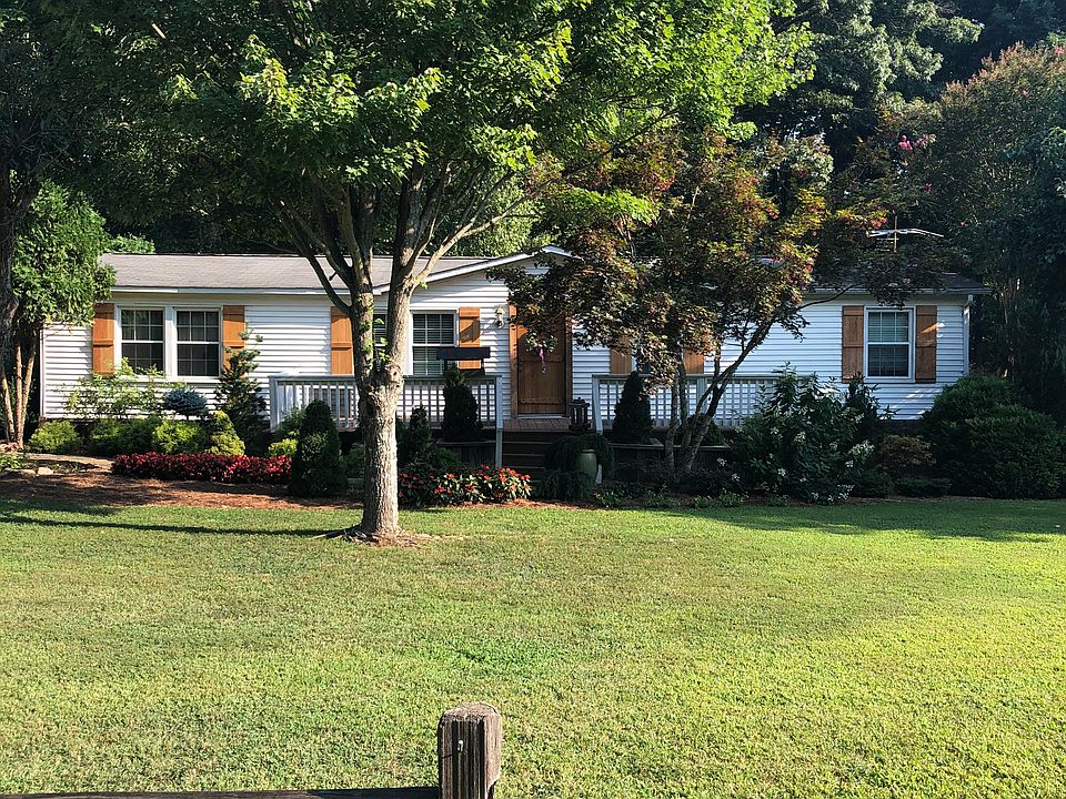 Beautiful Country Setting 