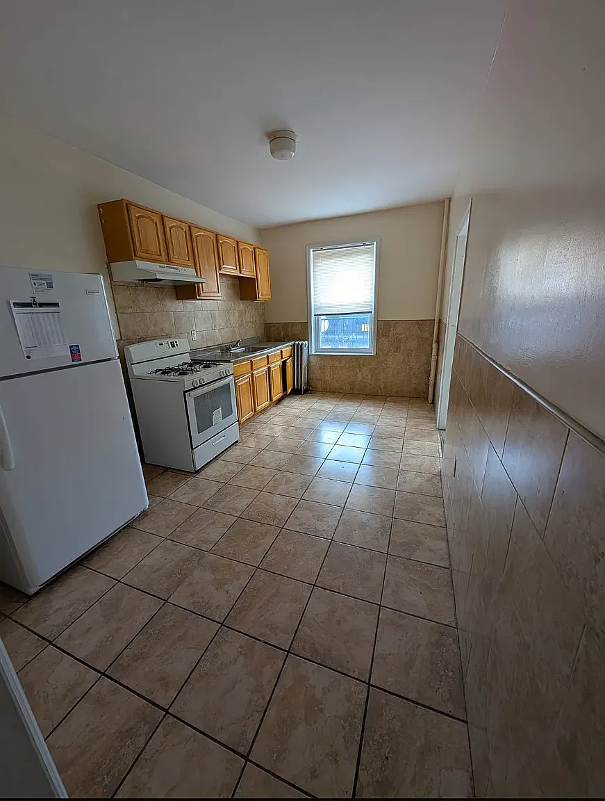 1 bed, 600 sqft, $1,549 — Photo 1