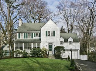 5 Valley Rd, Scarsdale, NY 10583