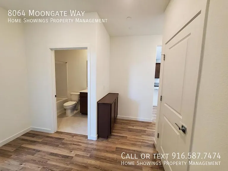 8064 Moongate Way — Photo 8