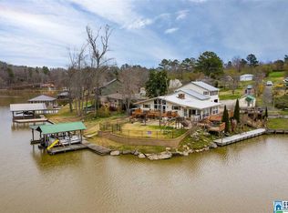 282 Lakeshore Ln, Oneonta, AL 35121