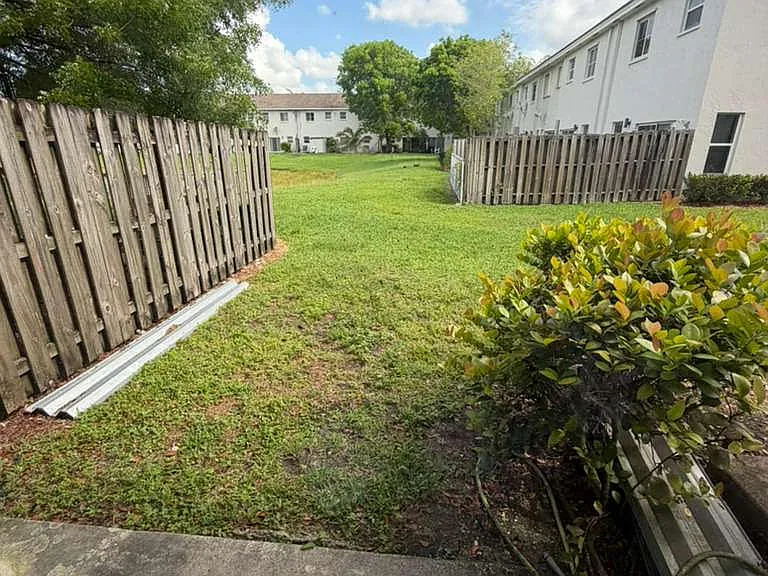 1681 SE 31st Ct — Photo 11