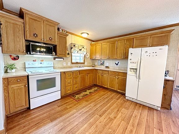 4th image of 28555 E East Hwy
