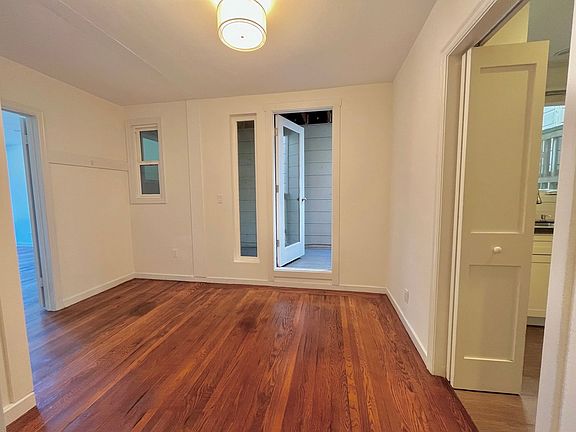 2nd image of 1739 Lake St APT 1