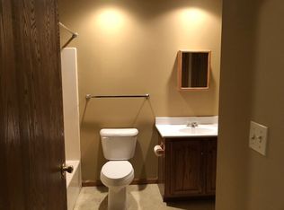 26 Dunsford Dr APT 1, Sullivan, MO 63080