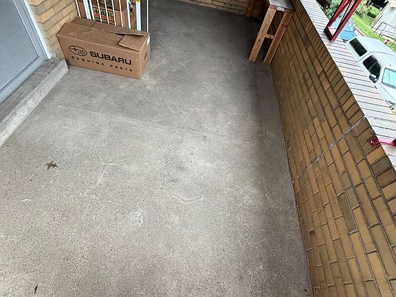 4th image of 654 Frayne St