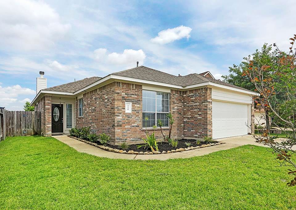 1st image of 5810 Coyote Echo Dr