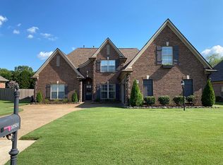 10501 Spruce Ridge Ln, Lakeland, TN 38002