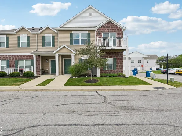 12035 Zircon Ln Unit 600, Fishers, IN 46038