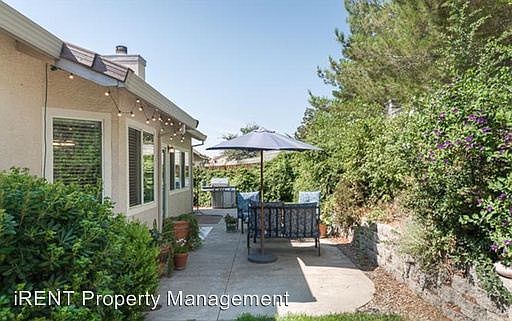 2nd image of 448 Crestfield Cir
