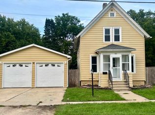 817 Chicago St, Belvidere, IL 61008