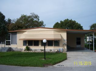 121 Burma Island Rd, Leesburg, FL 34788