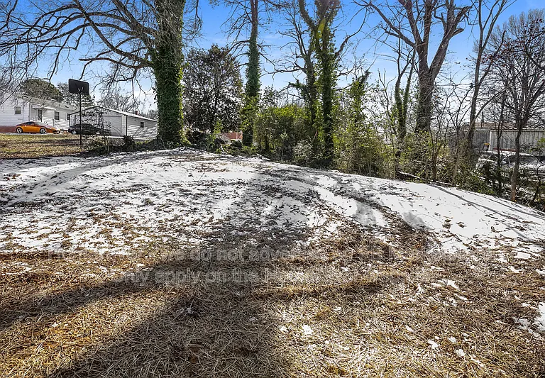 817 Chandler Ave — Photo 15