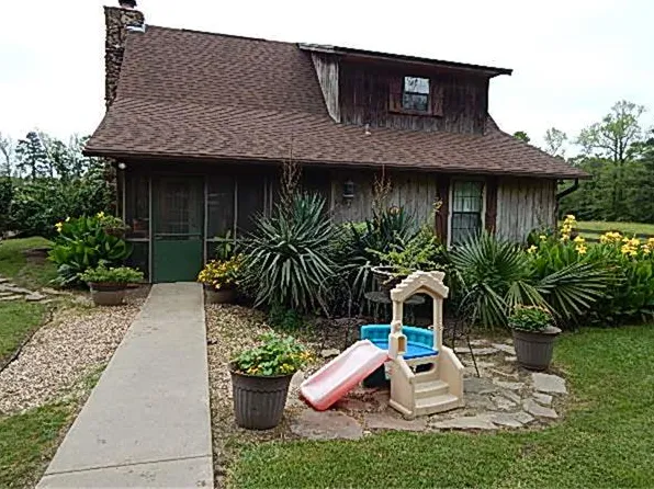 2459 Upper Leggett Rd, Leggett, TX 77350