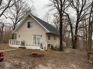 5520 Sillivan Dr, Fulton, MO 65251