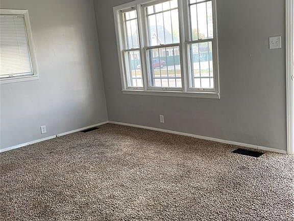 2nd image of 1257 N Tibbs Ave
