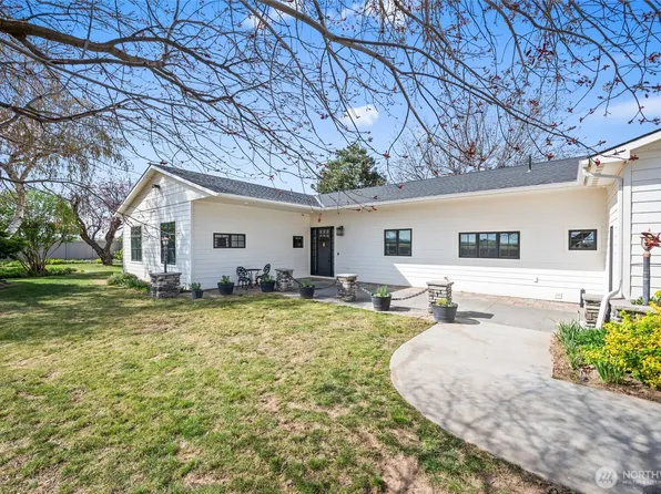 20272 RD 11 NW, Quincy, WA 98848