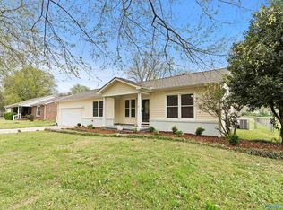 12010 Country Lane Dr SE, Huntsville, AL 35803
