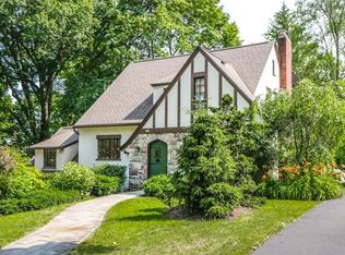 85 Summit Dr, Rochester, NY 14620