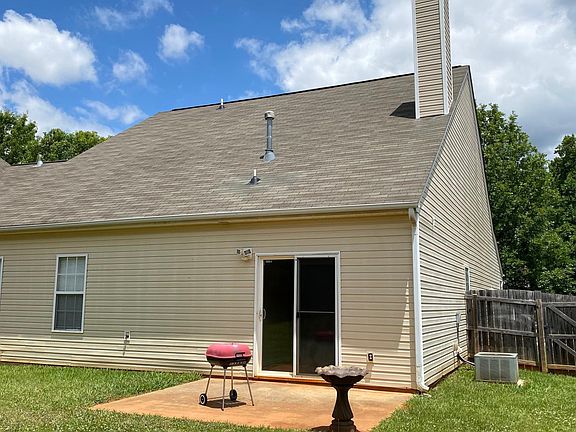 3rd image of 5721 Twin Brook Dr