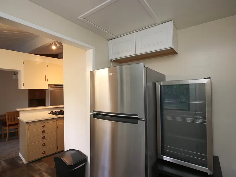 2455 Cooley Pl — Photo 17