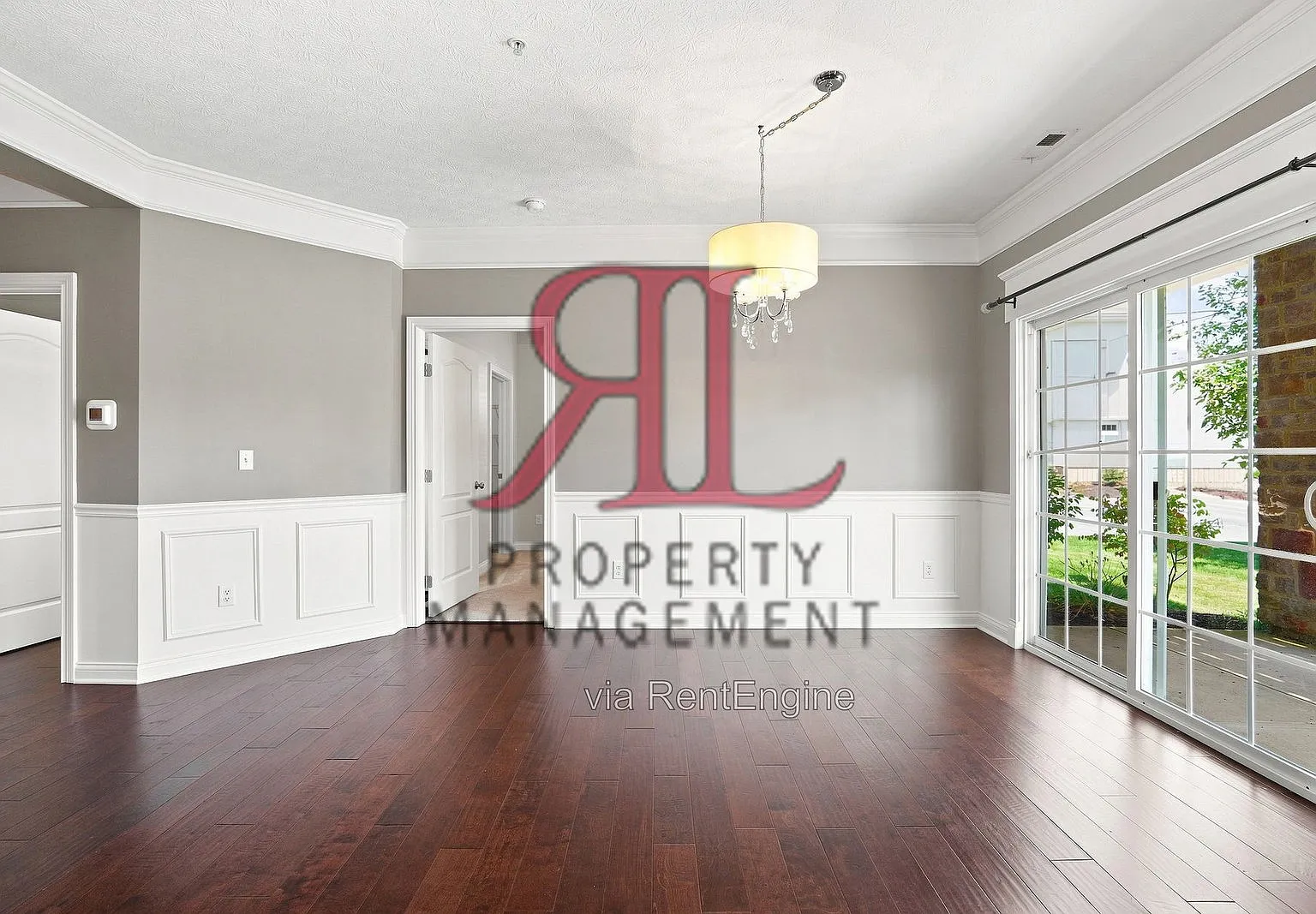 2 bed, 2.0 bath, 1482 sqft, $1,799 — Photo 2