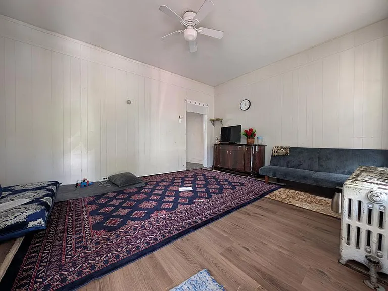 5158 Hillcrest St — Photo 3