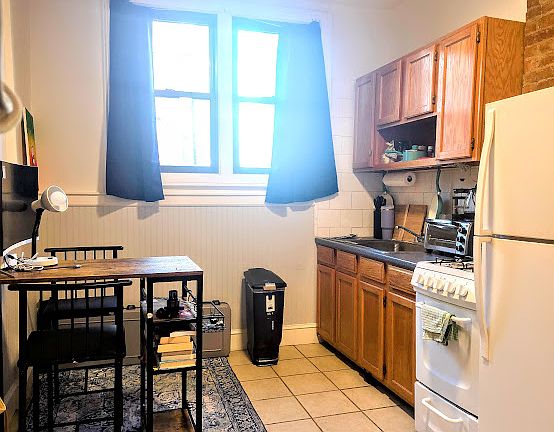 2nd image of 515 Manila Ave APT 1A