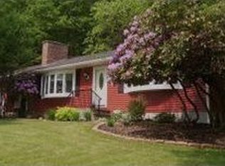 965 Lake Ave, Montrose, PA 18801
