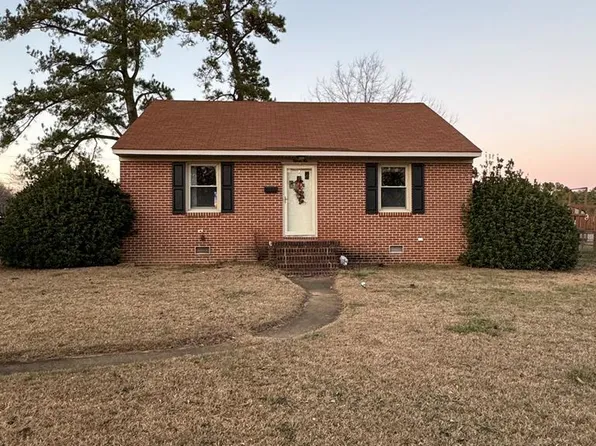 1510 Dogwood St, Roanoke Rapids, NC 27870